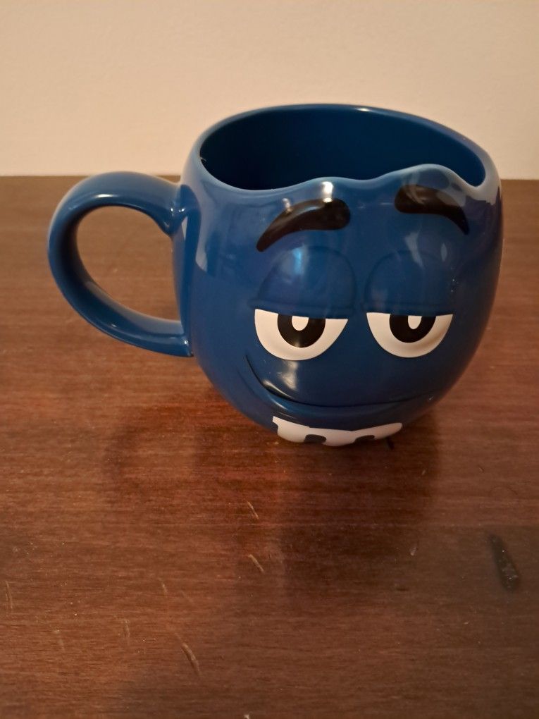 2 M&Ms mugs - photo 2