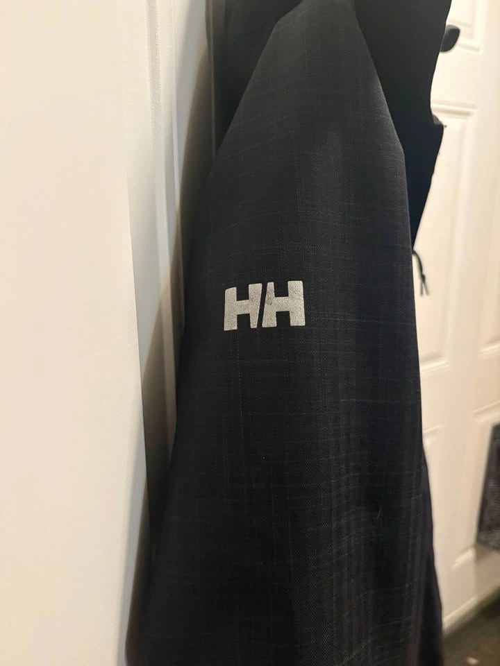 Helly Hansen Women's Winter Jacket - photo 3
