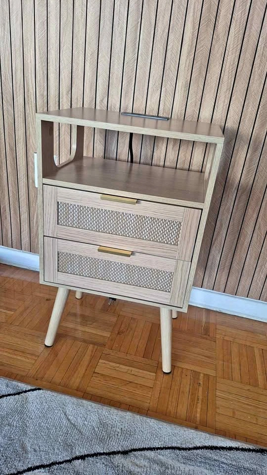 Endtable/ bedside table
