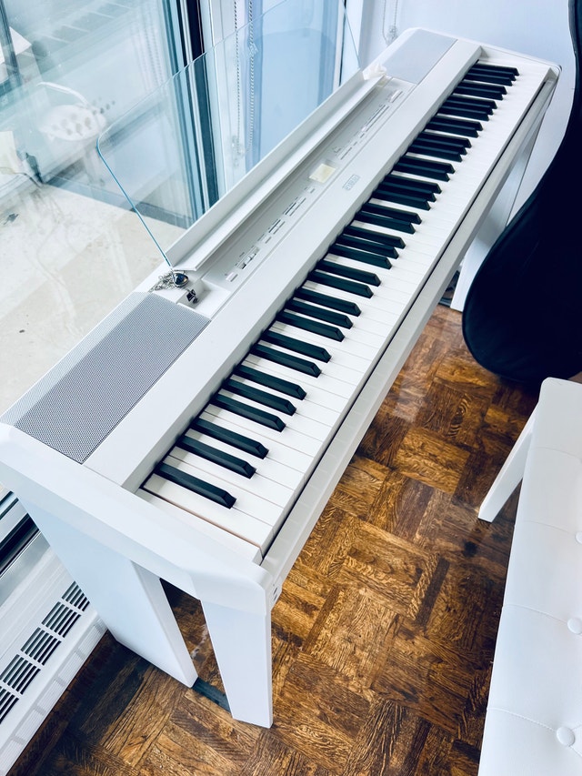 Yamaha P525 88-Weighted Wooden Key Digital Piano with stand - photo 3