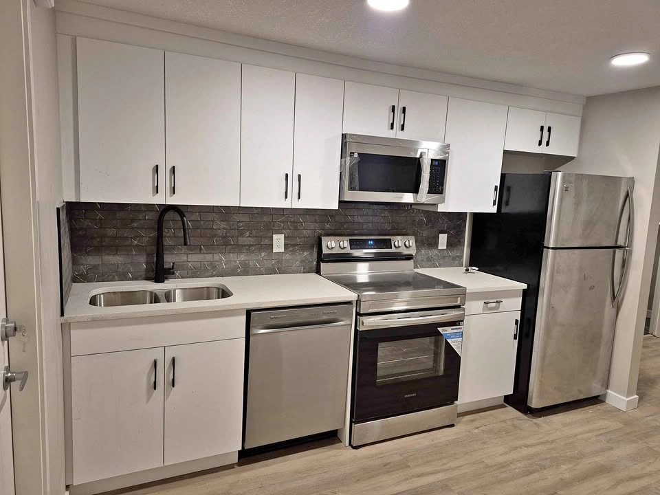 2 Beds 1 Bath - Apartment