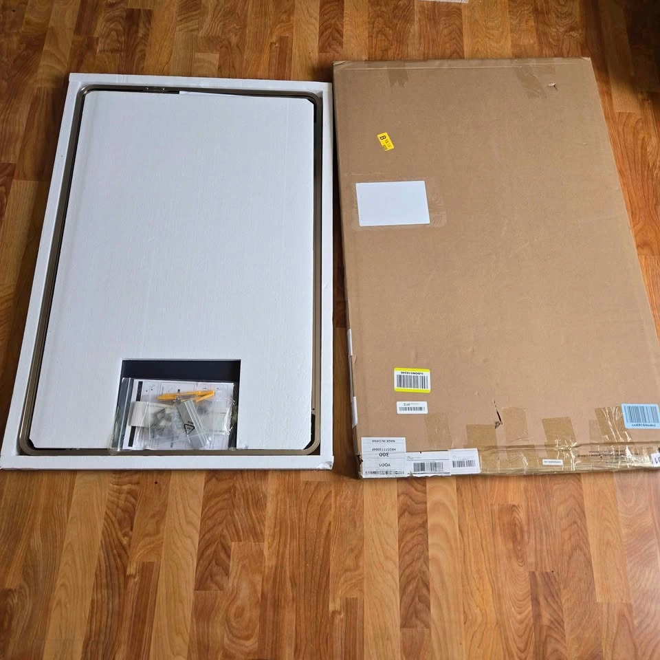 Brushed Nickel Mirror 24” x 36” Rounded Rectangle - photo 3