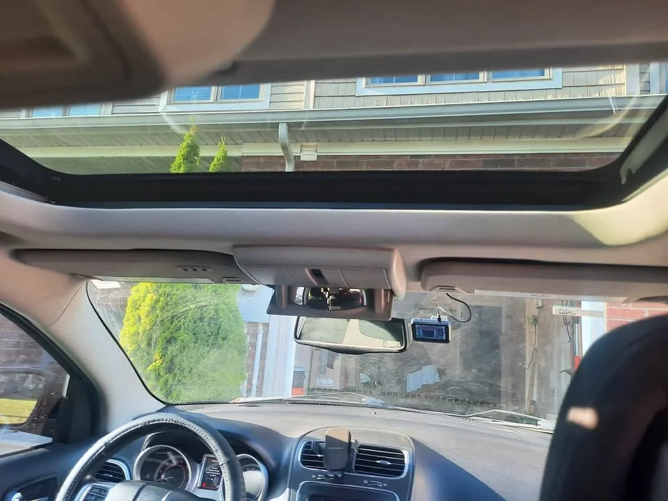 2012 Dodge Journey image indicator(4)