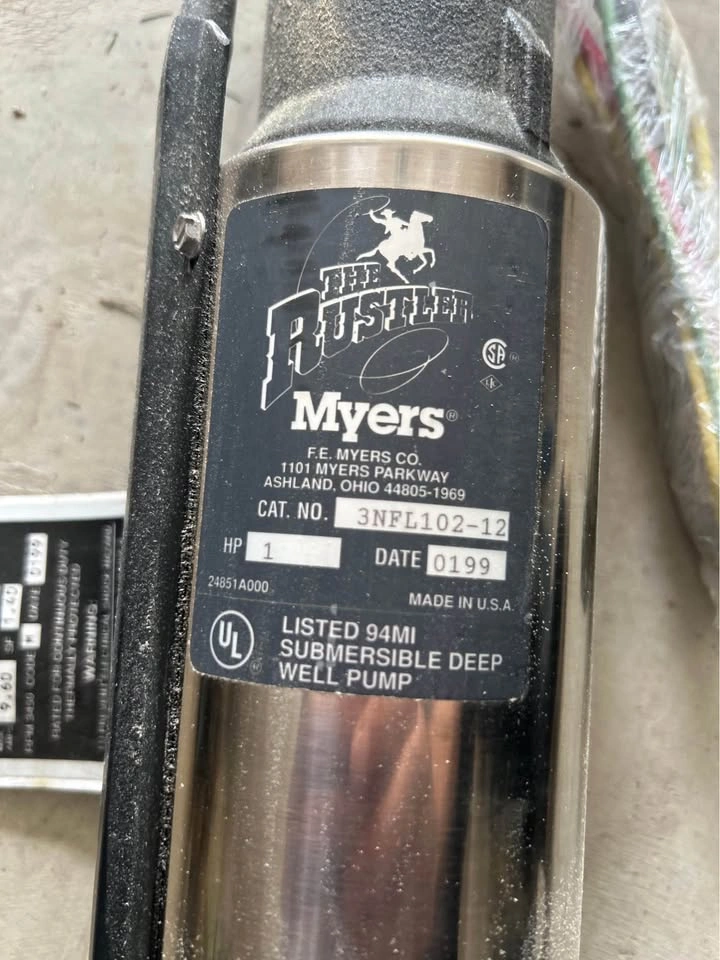 New Myers 1 Hp Submersible Pump - photo 2