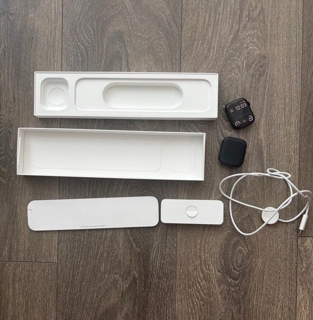 Apple Watch Series 7 45mm GPS midnight aluminum - photo 3