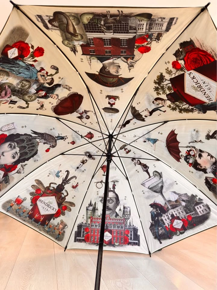 Golf Umbrella - Hendrick’s Gin Vintage-Style Umbrella - photo 3
