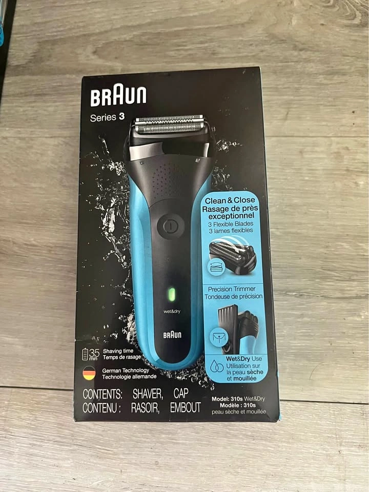 Braun Series 3 310s Wet & Dry Electric Shaver