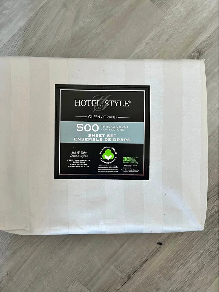 Village Home Queen Sheet Set - Brand New