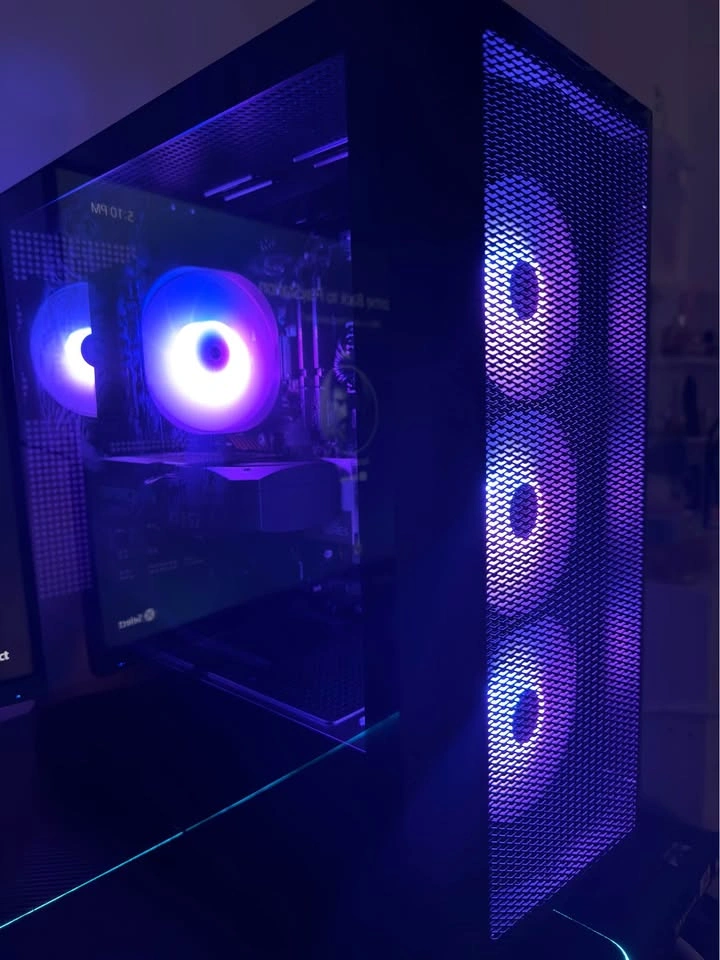 RTX 5070 12GB | Ryzen 7 | 32GB DDR5 Ram - photo 2