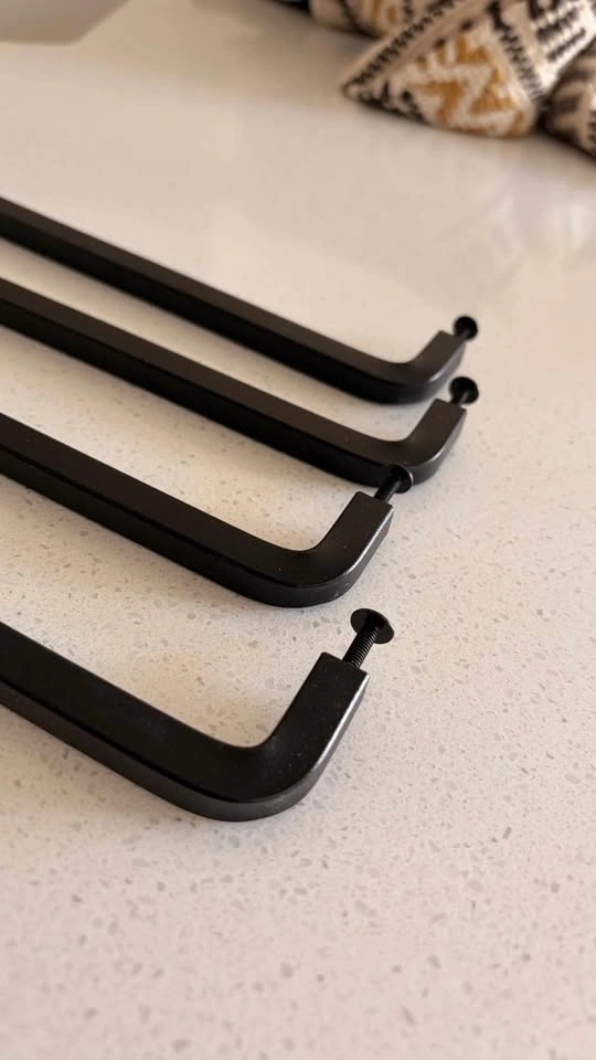 4 IKEA Borghamn handles - photo 2