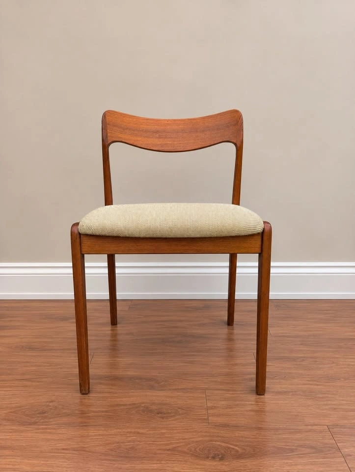 Set of 4 Vintage Danish Teak Dining Chairs - photo 4