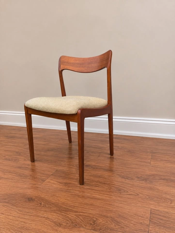 Set of 4 Vintage Danish Teak Dining Chairs - photo 5
