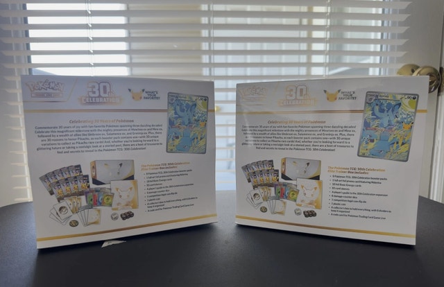 30th Anniversary Pokemon Celebration Elite Trainer Box ETB - photo 3