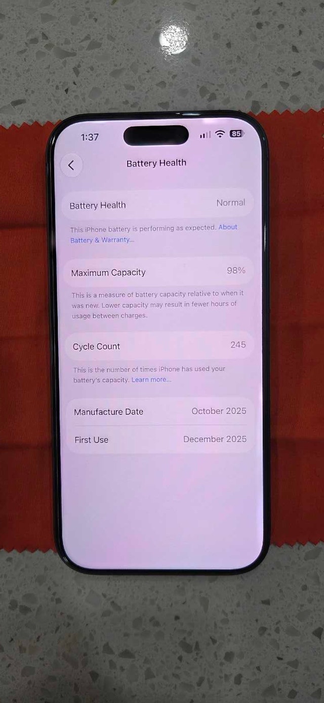 Apple iPhone 17 256GB Black - photo 3
