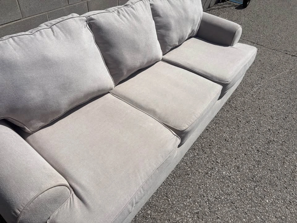 Cream Large 3 Seater Sofa - Delivery Available - photo 5