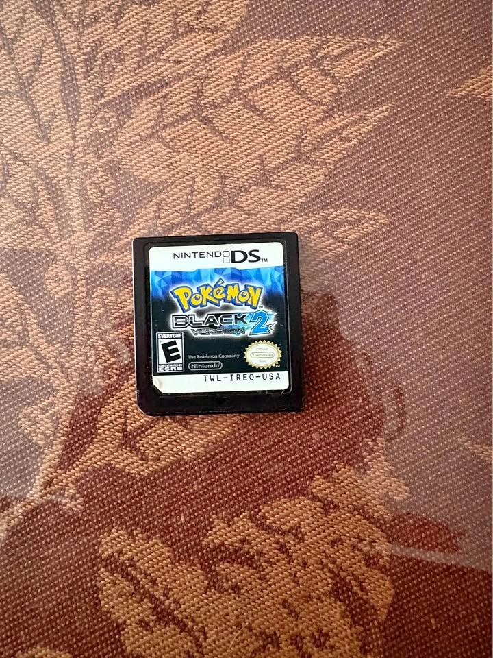 Nintendo DS Pokemon Black Version 2