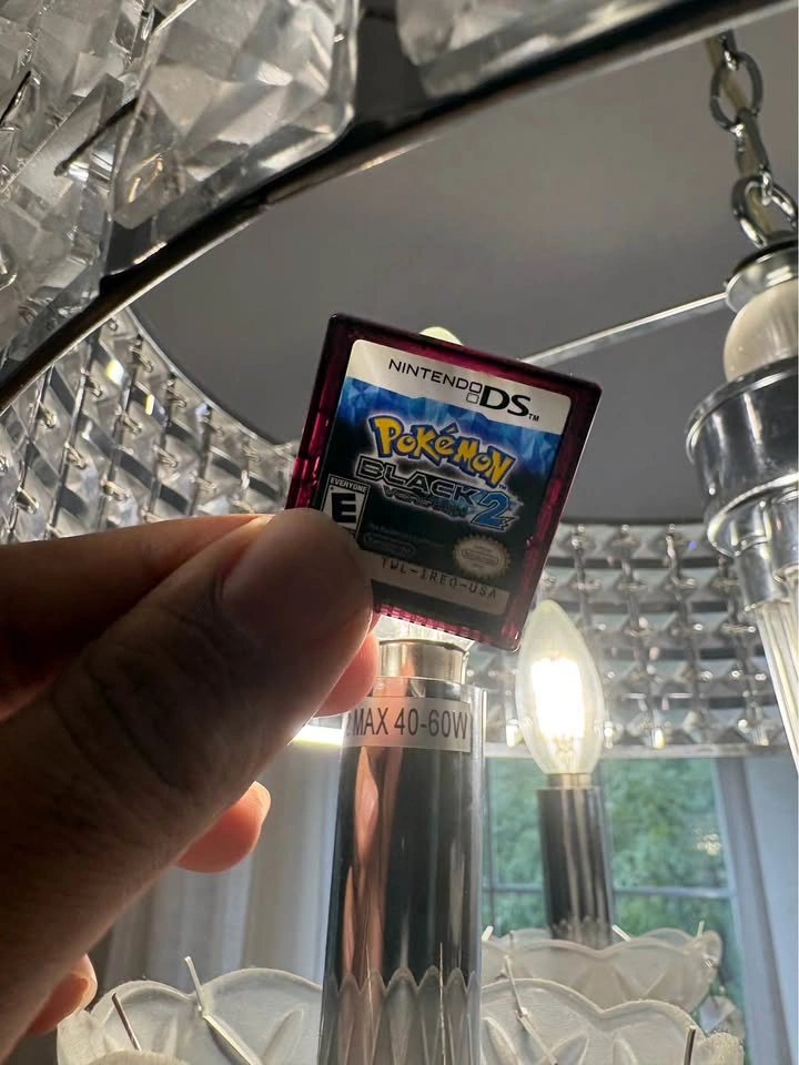 Nintendo DS Pokemon Black Version 2 - photo 2
