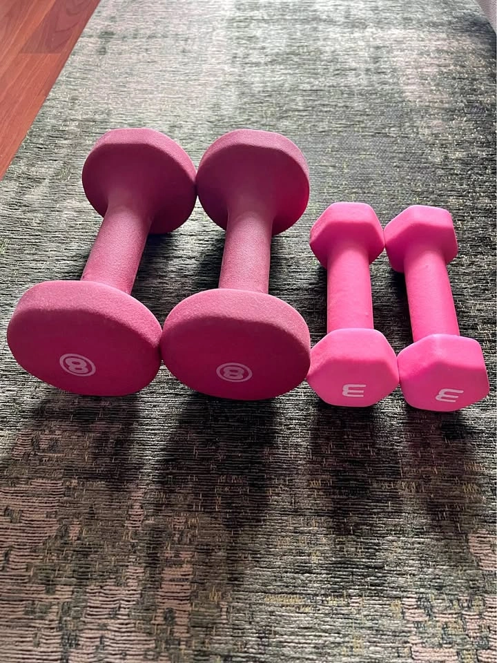 Neoprene Dumbbells (8lb and 3lb)