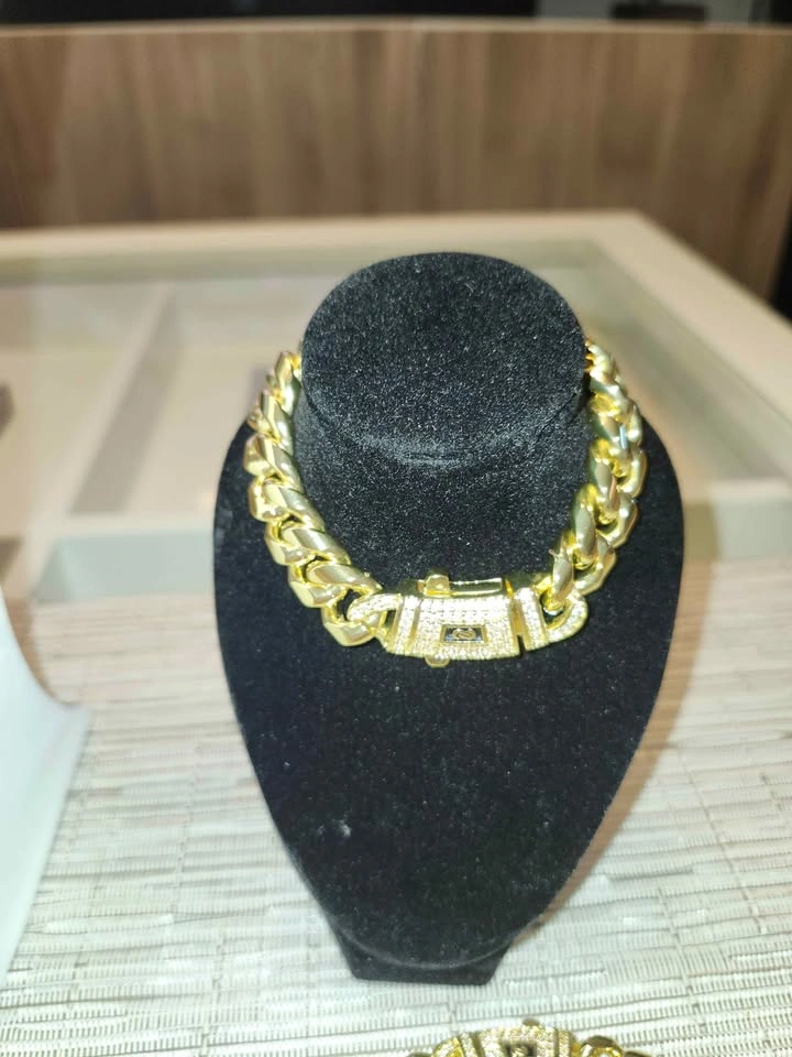 Gold Cuban Link Chain and Bracelet Set with Iced Out Clasps - photo 3