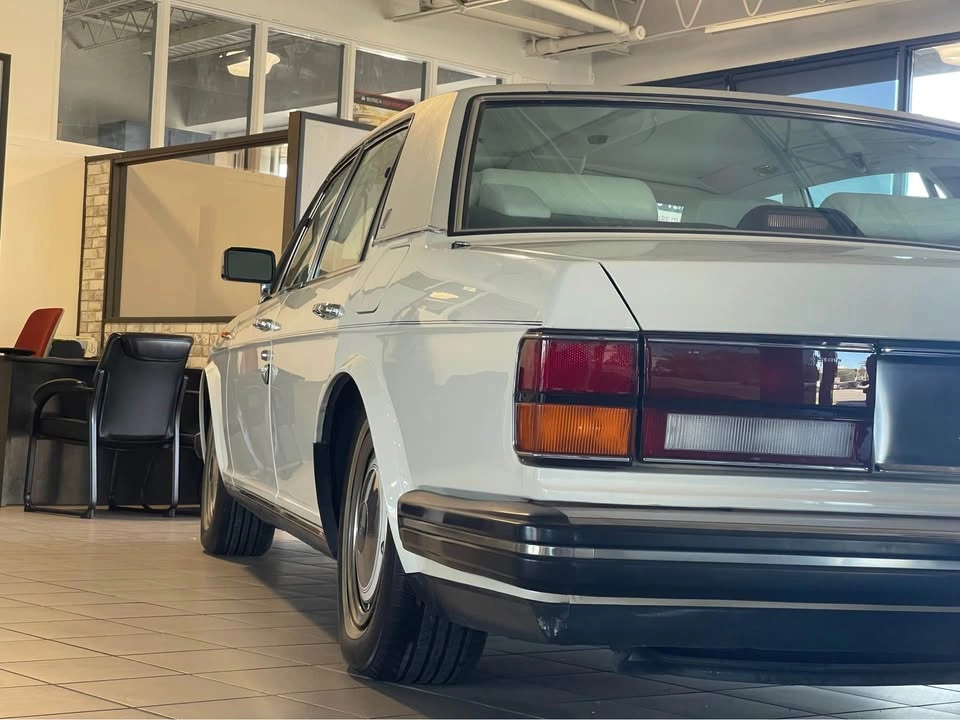 1990 Rolls-Royce Silver Spur - photo 3