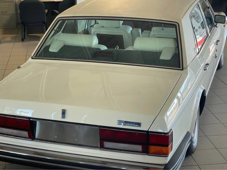 1990 Rolls-Royce Silver Spur - photo 5
