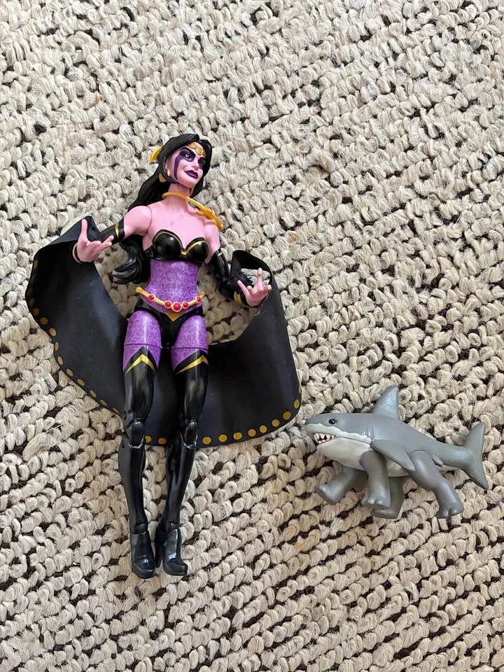 Marvel Legends Shiklah Action Figure with Jeff the Land Shark