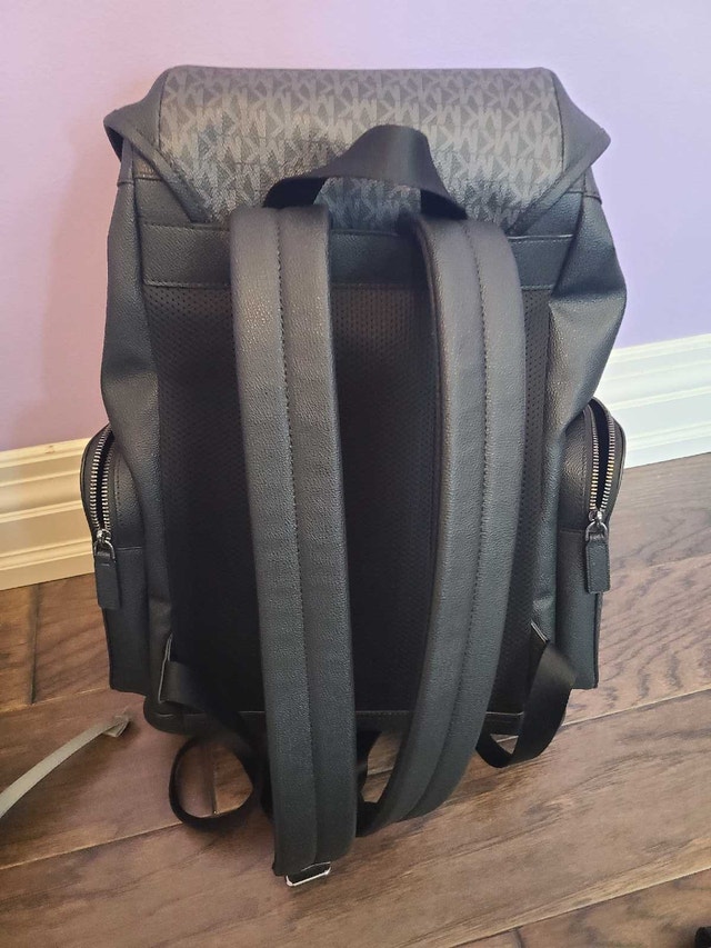 Brand new Michael kors men's backpack - photo 2