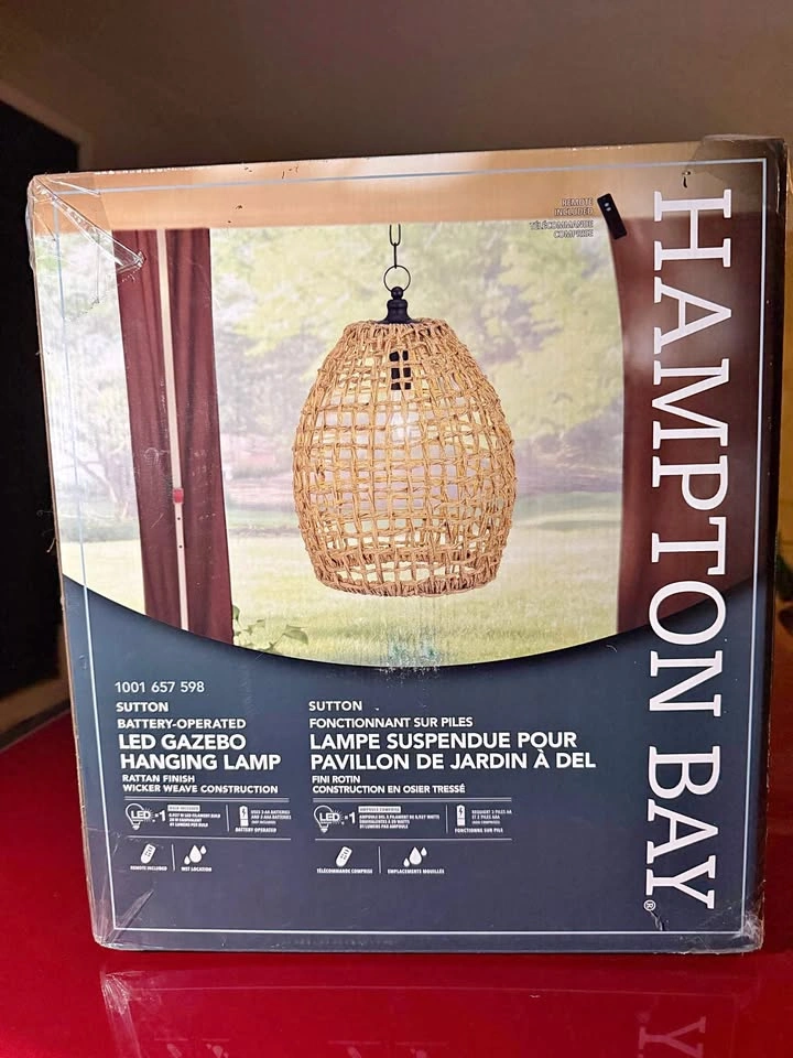 New Hampton battery operated lamp for outdoor