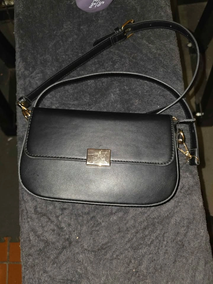 Black Crossbody Bag with Gold Hardware - photo 3