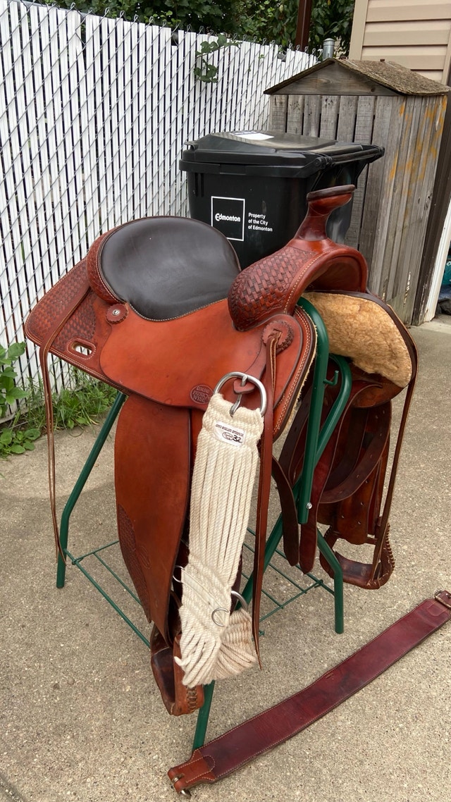 Vic Bennett / Patrick Wyse Saddle