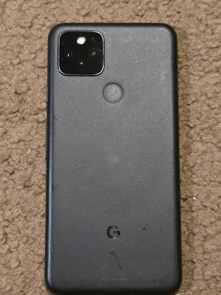 Google Pixel 5 - photo 3
