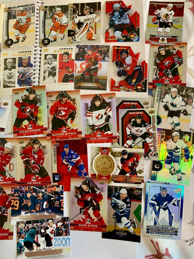 36 Tim Hortons NHL Hockey Cards - photo 2
