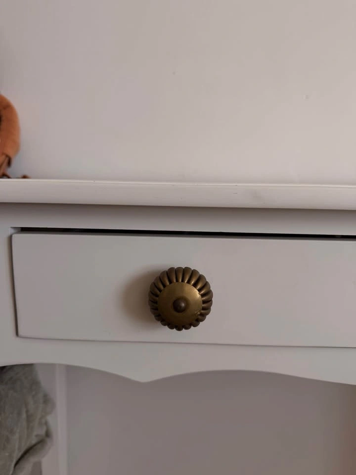 White French Country / French Provincial Console Table - photo 5