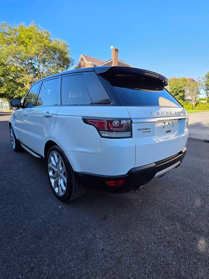 2015 Land Rover Range Rover HSE Sport Utility 4D - photo 3
