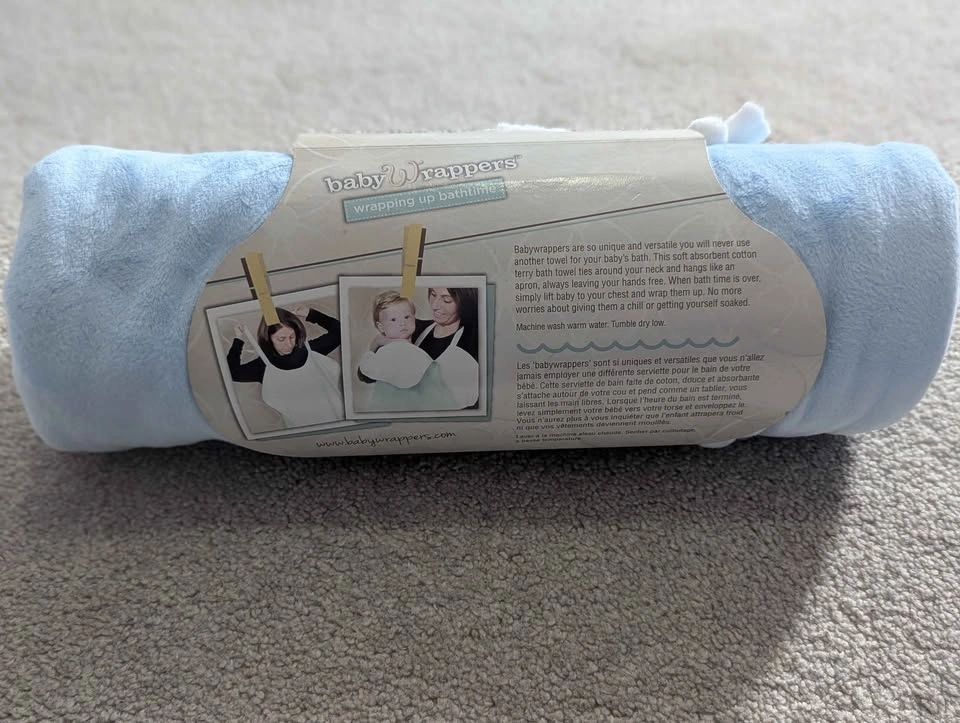 BNWT - BabyWrappers Hooded Apron Baby Bath Towel - Giftable - photo 2