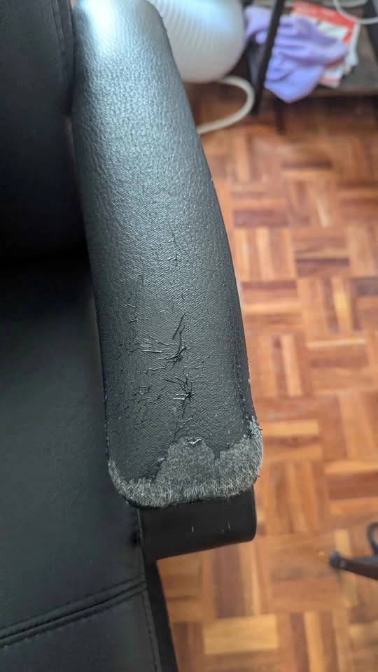 Black Faux Leather High-Back Office Chair - photo 3