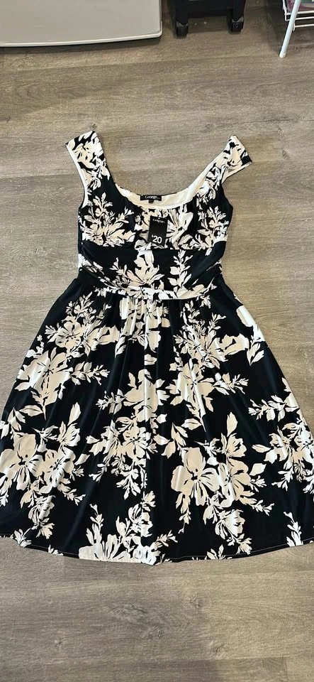 New! George Black and White Floral Dress Size M