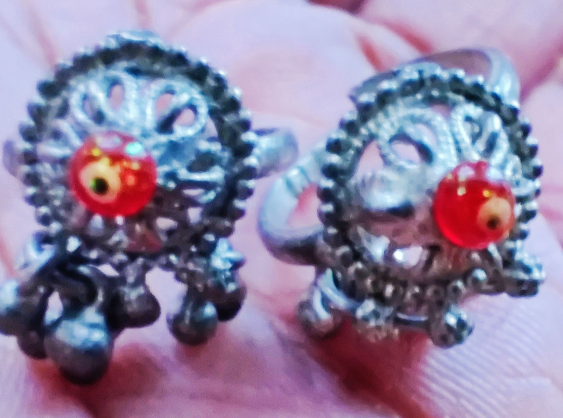 Silver Filigree Toe Rings with Red Bead