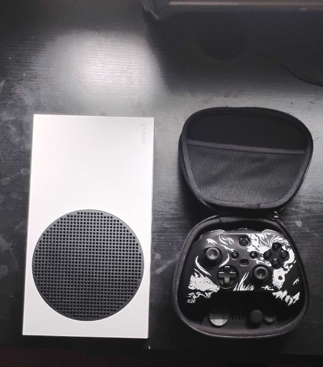 Xbox Elite 2 Controller - photo 3