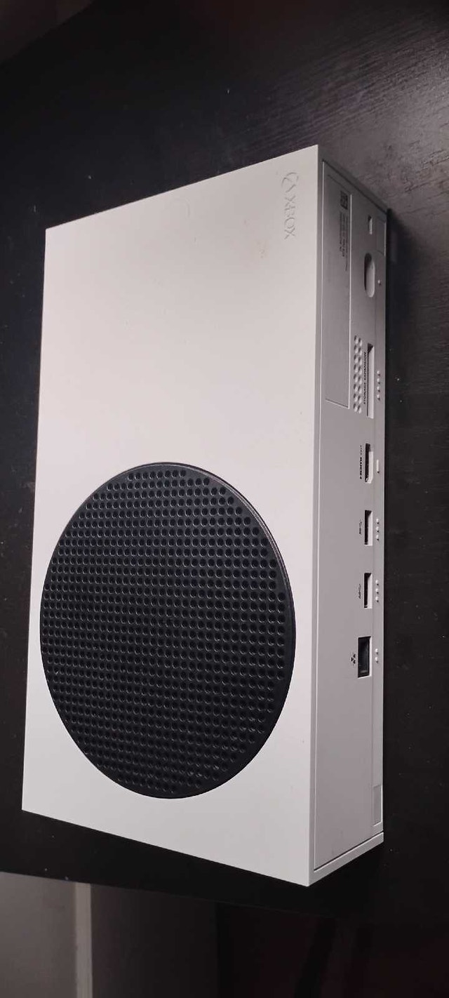 Xbox Series S - photo 2