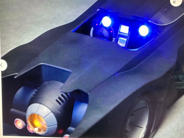 DC COMICS BATMAN ANIMATED SERIES BATMOBILE - photo 3