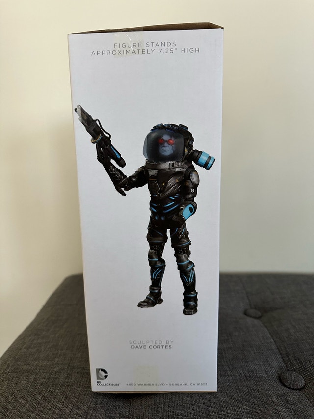 DC COMICS BATMAN ARKHAM DELUXE FIGURE MR. FREEZE - photo 3