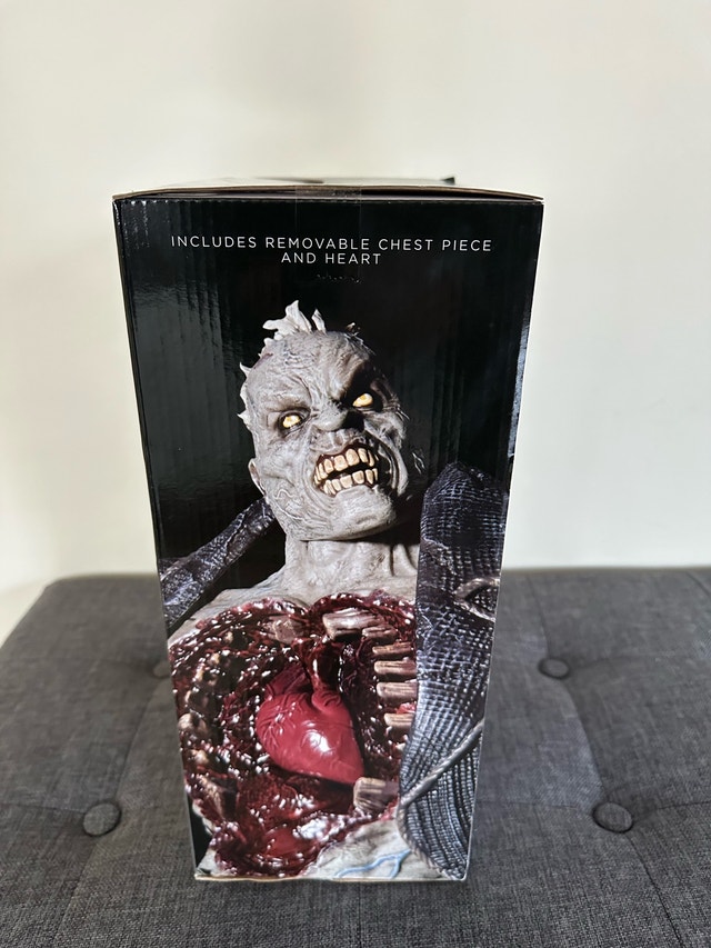 Batman Arkham Deluxe Figure Solomon Grundy - photo 2