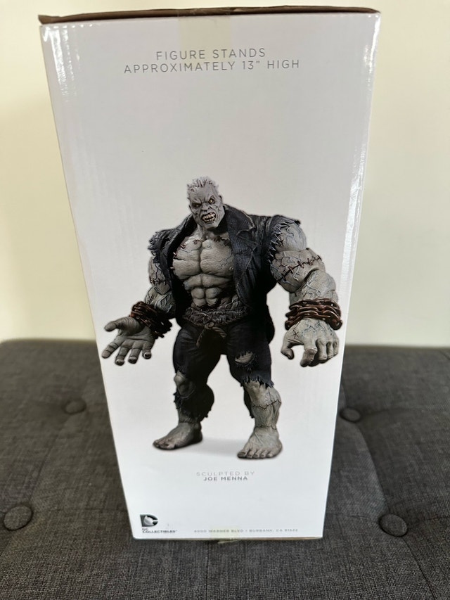 Batman Arkham Deluxe Figure Solomon Grundy - photo 3