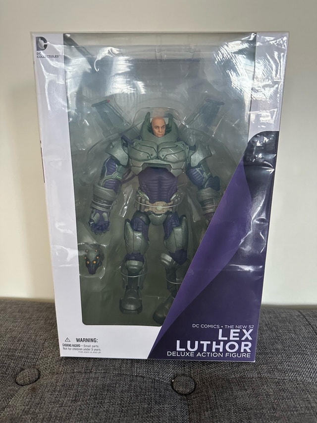 DC Comics The New 52 LEX LUTHOR DELUXE ACTION FIGURE