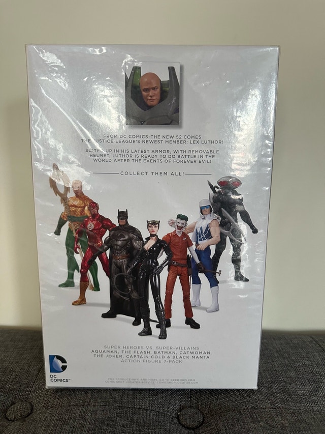 DC Comics The New 52 LEX LUTHOR DELUXE ACTION FIGURE - photo 3