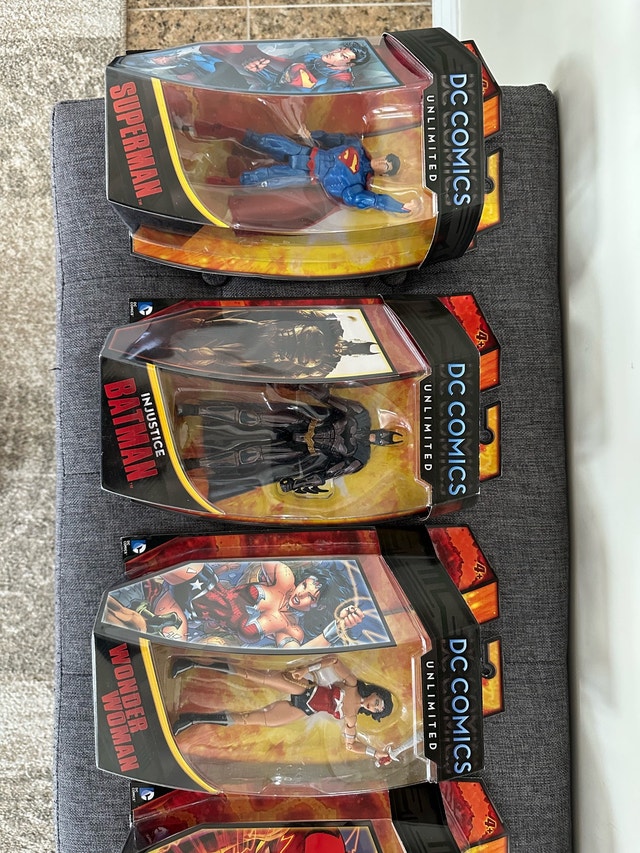 DC COMICS UNLIMITED SET OF 6 ACTION FIGURES - photo 2