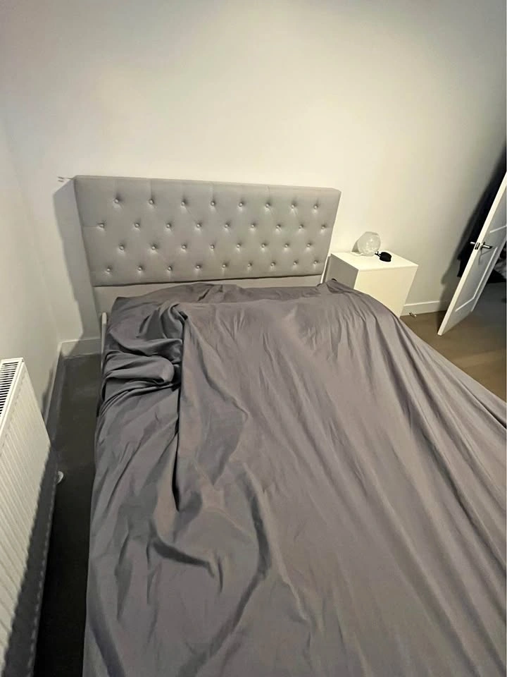 Bed frame - 63x84