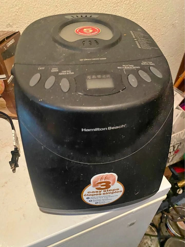 Hamilton Beach HomeBaker Breadmaker