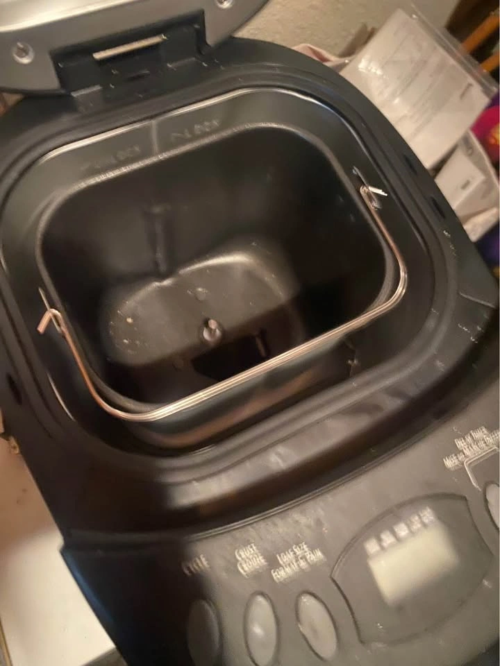 Hamilton Beach HomeBaker Breadmaker - photo 3